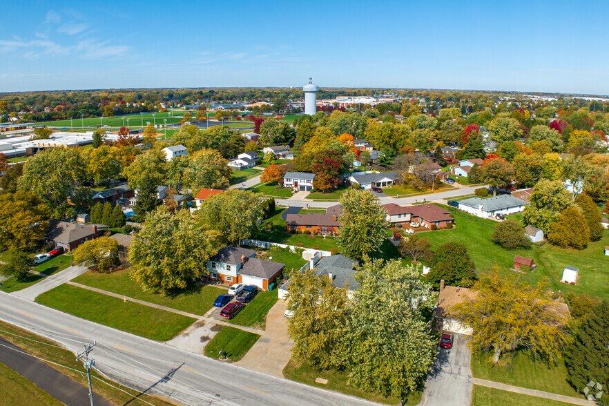 Aerial view of a residential neighborhood in a Central Indiana community